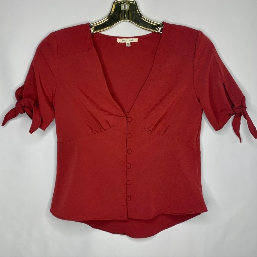 V neck Buttoned Blouse